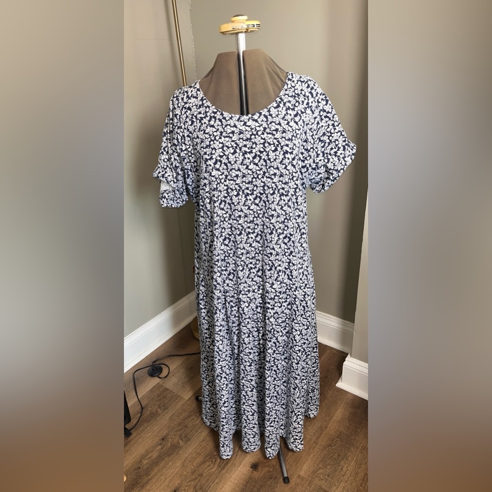 Maggie Lawrence Collection Navy White Ditsy Floral Dress Estimated Size M